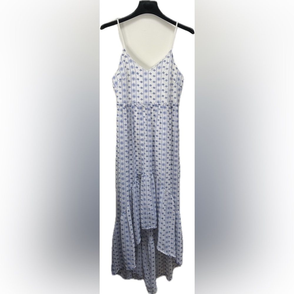 mi ami | High-Low Embroidered Eyelet Dress